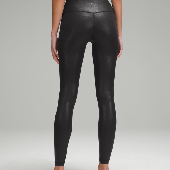 Lulu - Picture 3 of 7